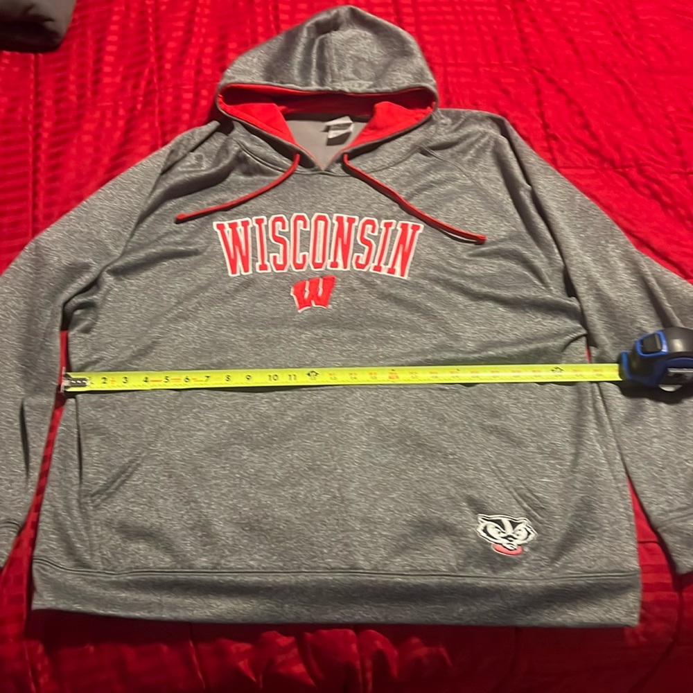 Wisconsin Badgers Hoodie